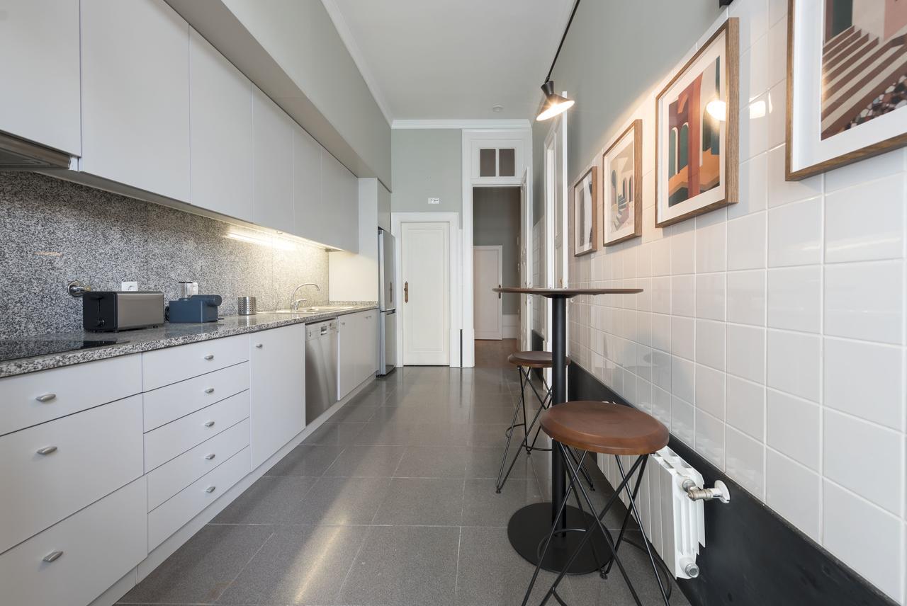 Lovelystay - Flower Stylish Apartment Porto Exterior photo